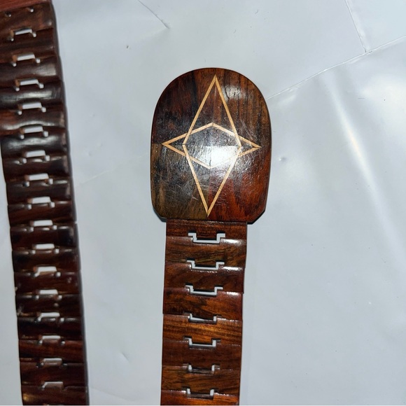 WOODEN brown hinged vintage 1970s Belt 38”long wooden Hook Buckle Glazed unisex - Picture 9 of 15